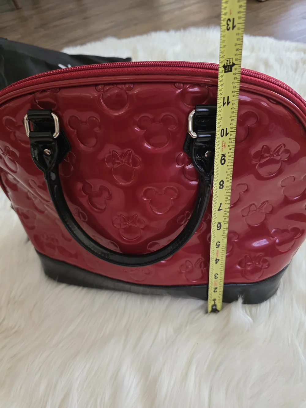 Disney red minnie